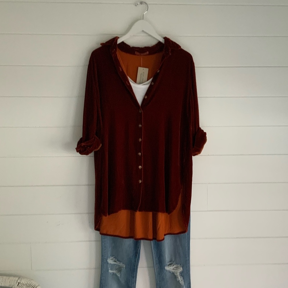 Cut Loose Velvet Top…